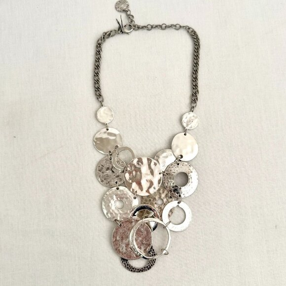 Chicos Hammered Disc Bib Necklace 17 to 20in Silver Tone Statement Chain - Picture 2 of 15
